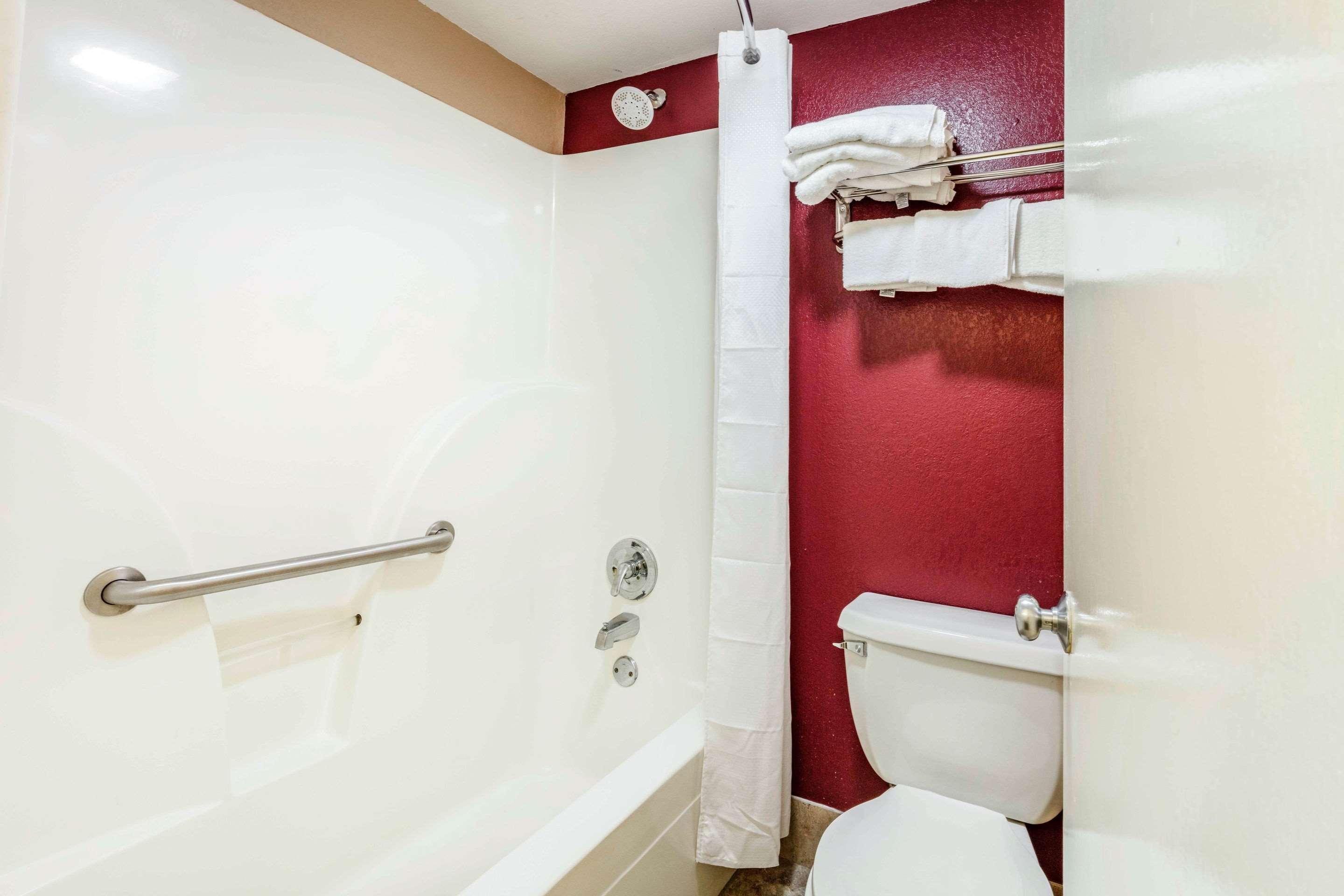 Rodeway Inn Prattville I-65 Bagian luar foto
