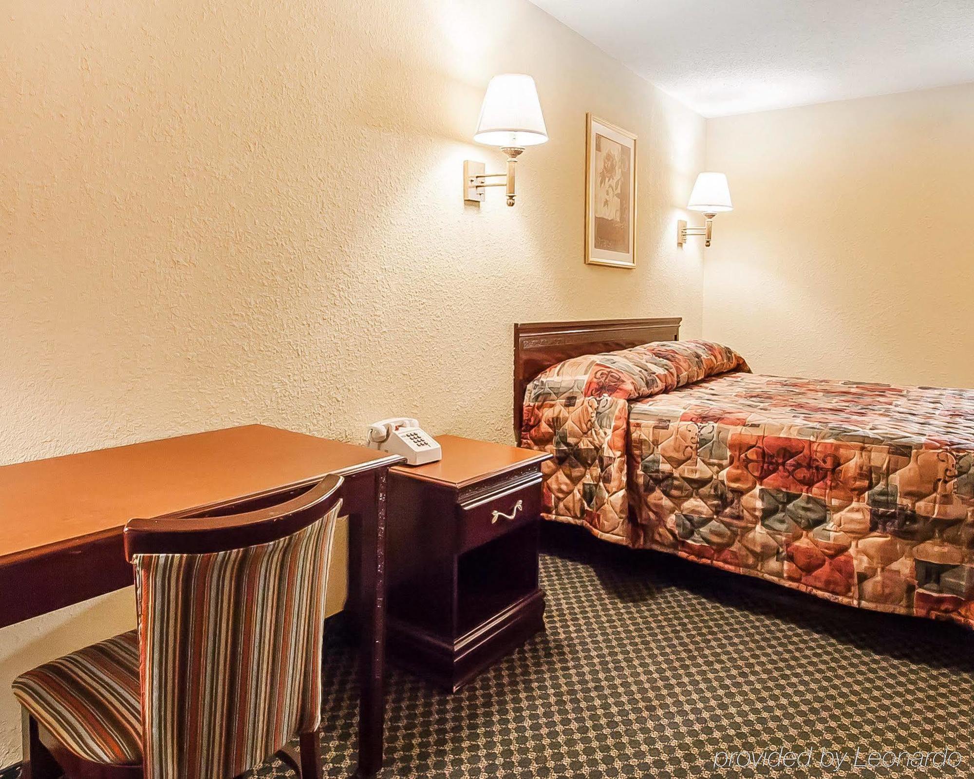 Rodeway Inn Prattville I-65 Bagian luar foto